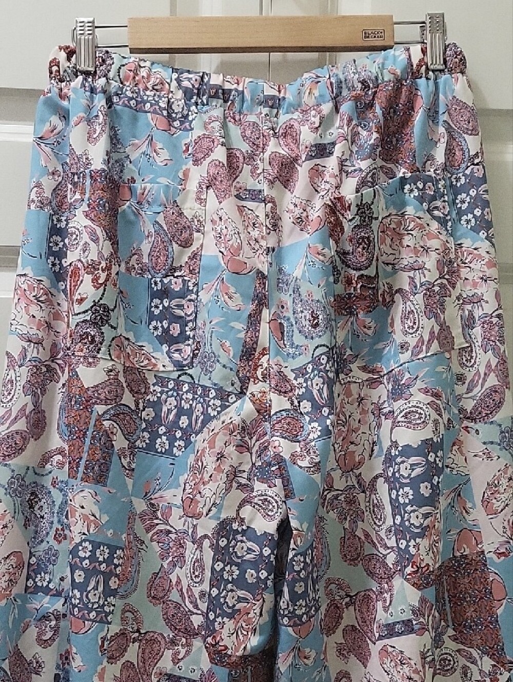 POL Women's Blue Paisley Balloon Jogger Pants Size Medium - Picture 6 of 14
